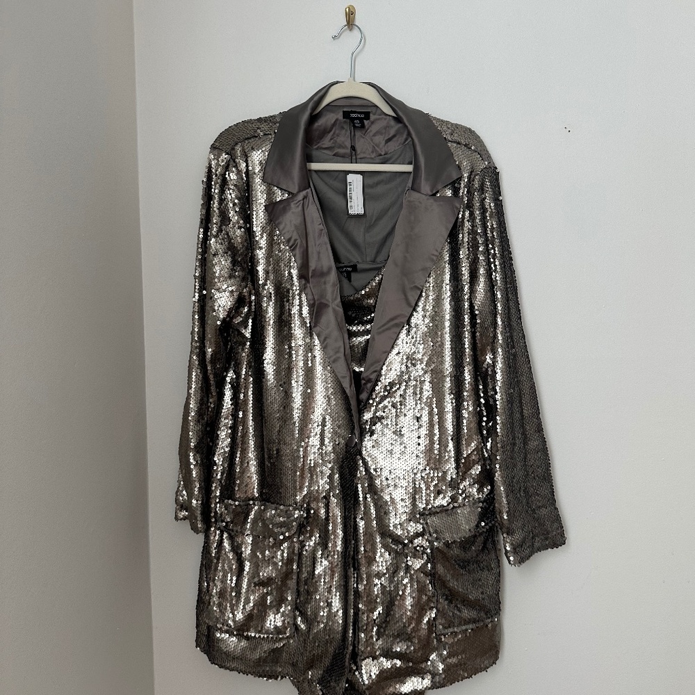 Women’s Two-Piece Set - Gray Sequin Blazer & Dress - Size 14 - boohoo Brand